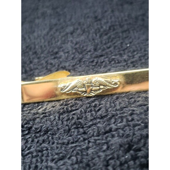 Vintage US Navy Submarine  Warfare Service Tie Bar Clasp Military USN 1960s - Picture 13 of 15